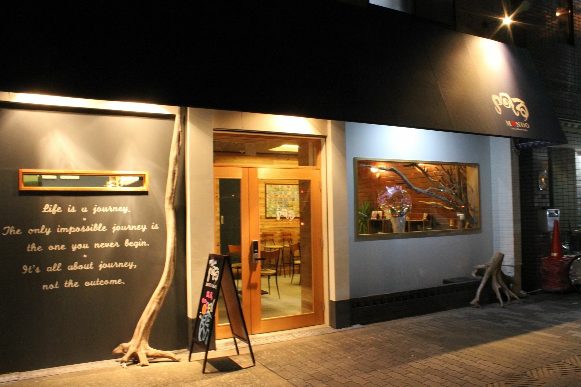 Bar And Hostel Mondo Osaka Dış mekan fotoğraf